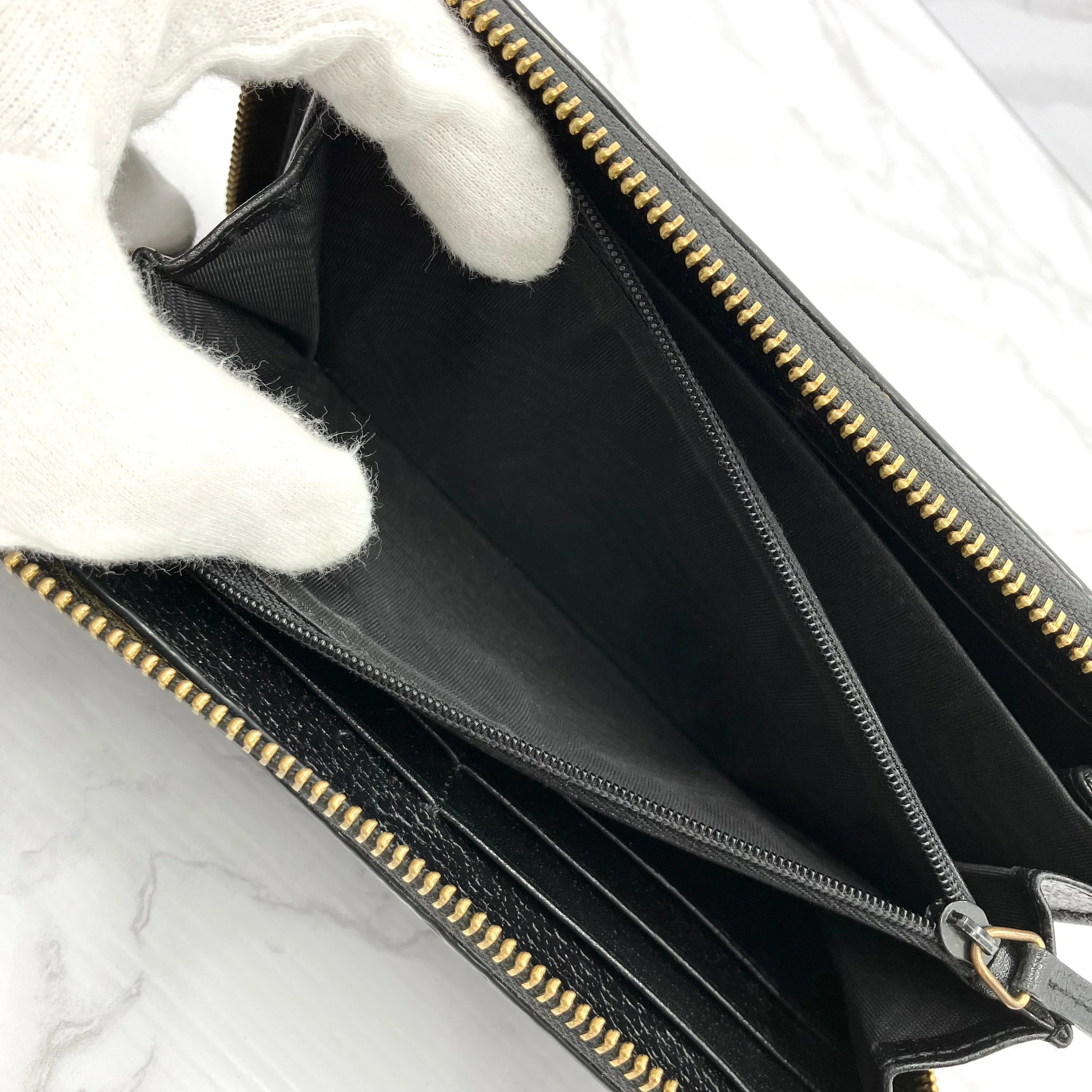 GUCCI Bee Long Wallet