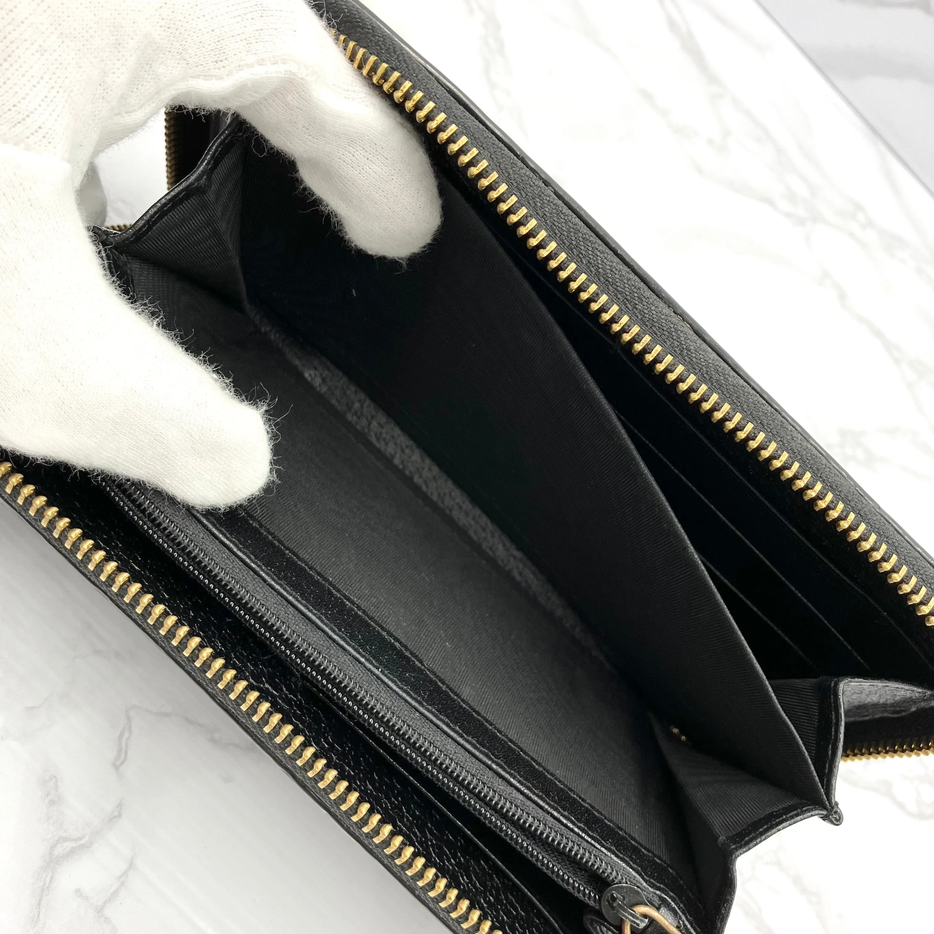 GUCCI Bee Long Wallet