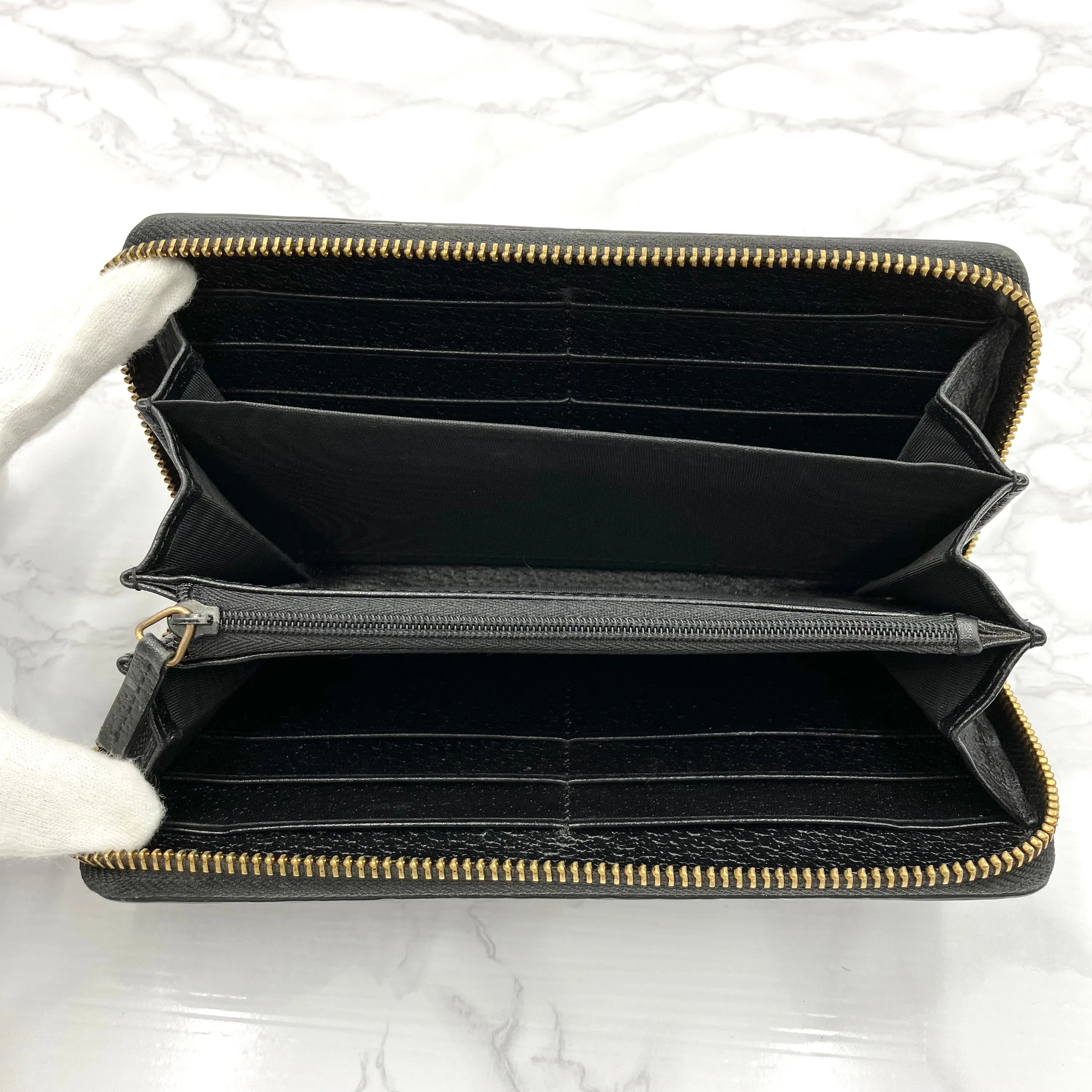 GUCCI Bee Long Wallet