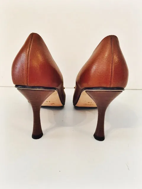 GUCCI Brown Leather Pointed Toe w/ Buckle Heels Size 7