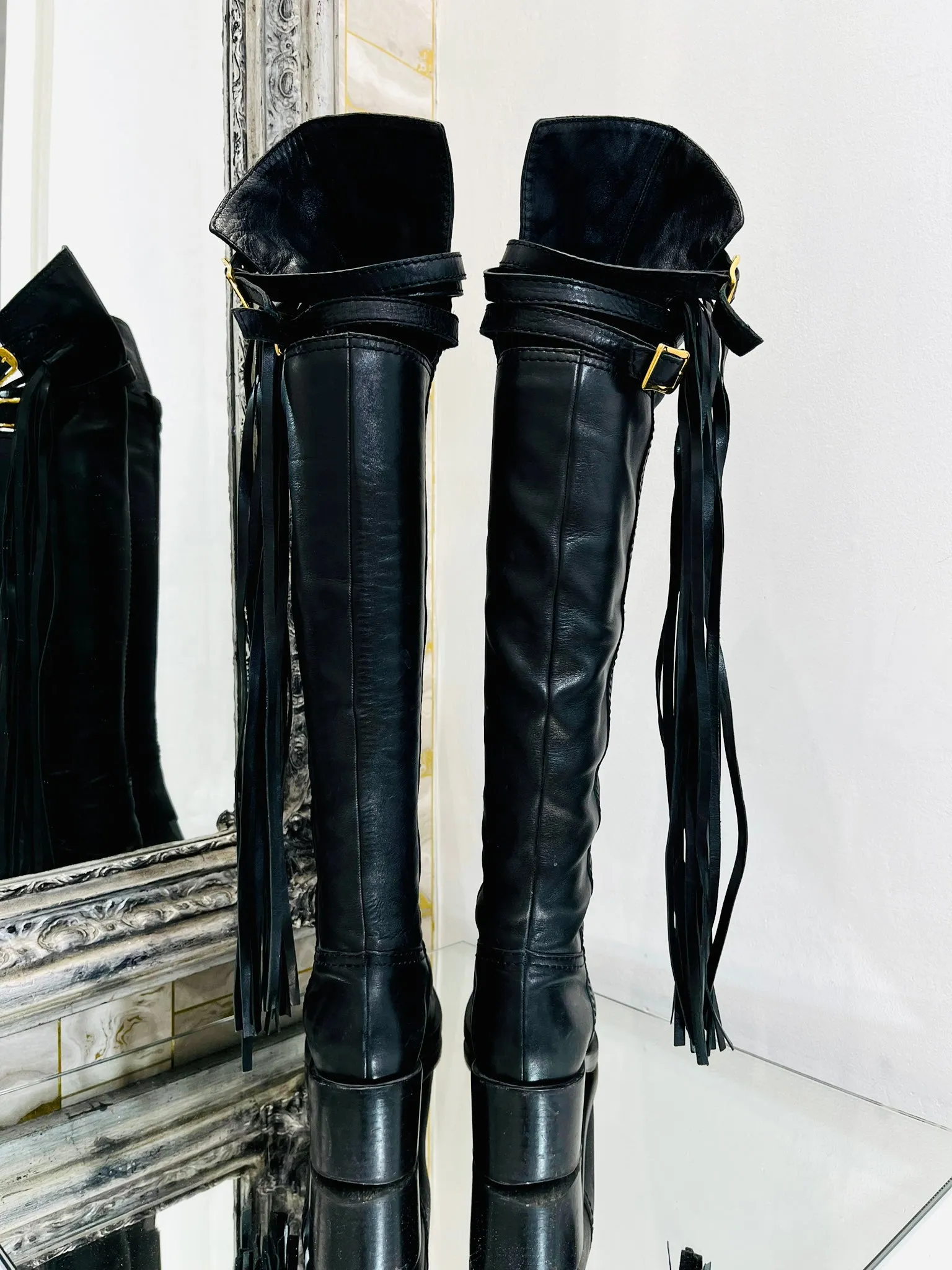 Gucci Over The Knee Fringe Leather Boots. Size 36