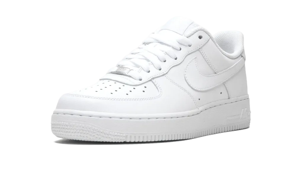 Nike Air Force 1 Low '07 Triple White