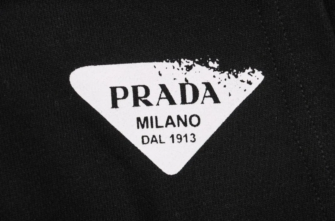 PRADA 22FW SEA ZIP HOODIE BLACK