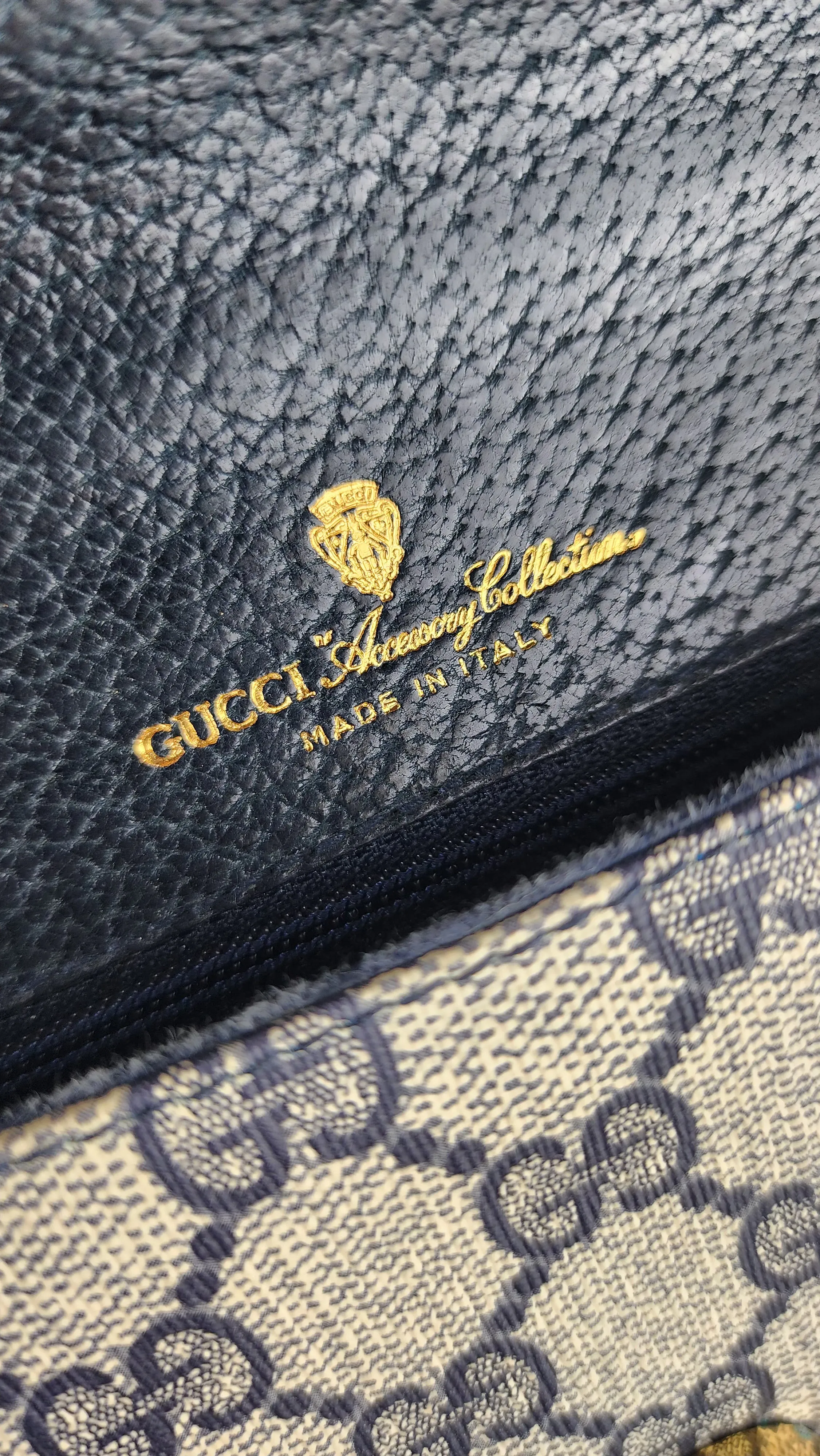 Vintage Gucci Navy Blue Crossbody-Clutch Bag